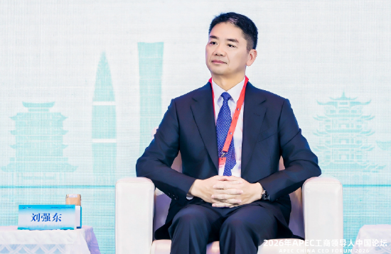 刘强东：跟供应链无关的事情从来不碰，所有业务都围绕供应链展开